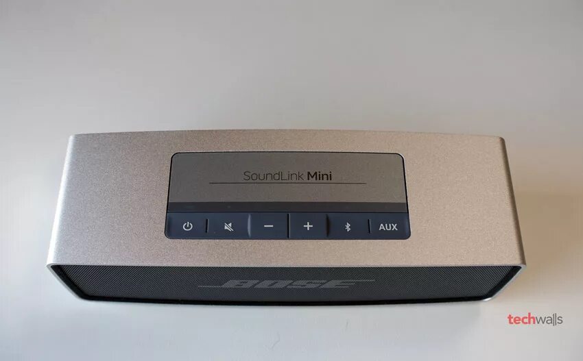 Bos mini a3 подключение. Bose soundlink mini 1. bos mini a5 pro 4×64.