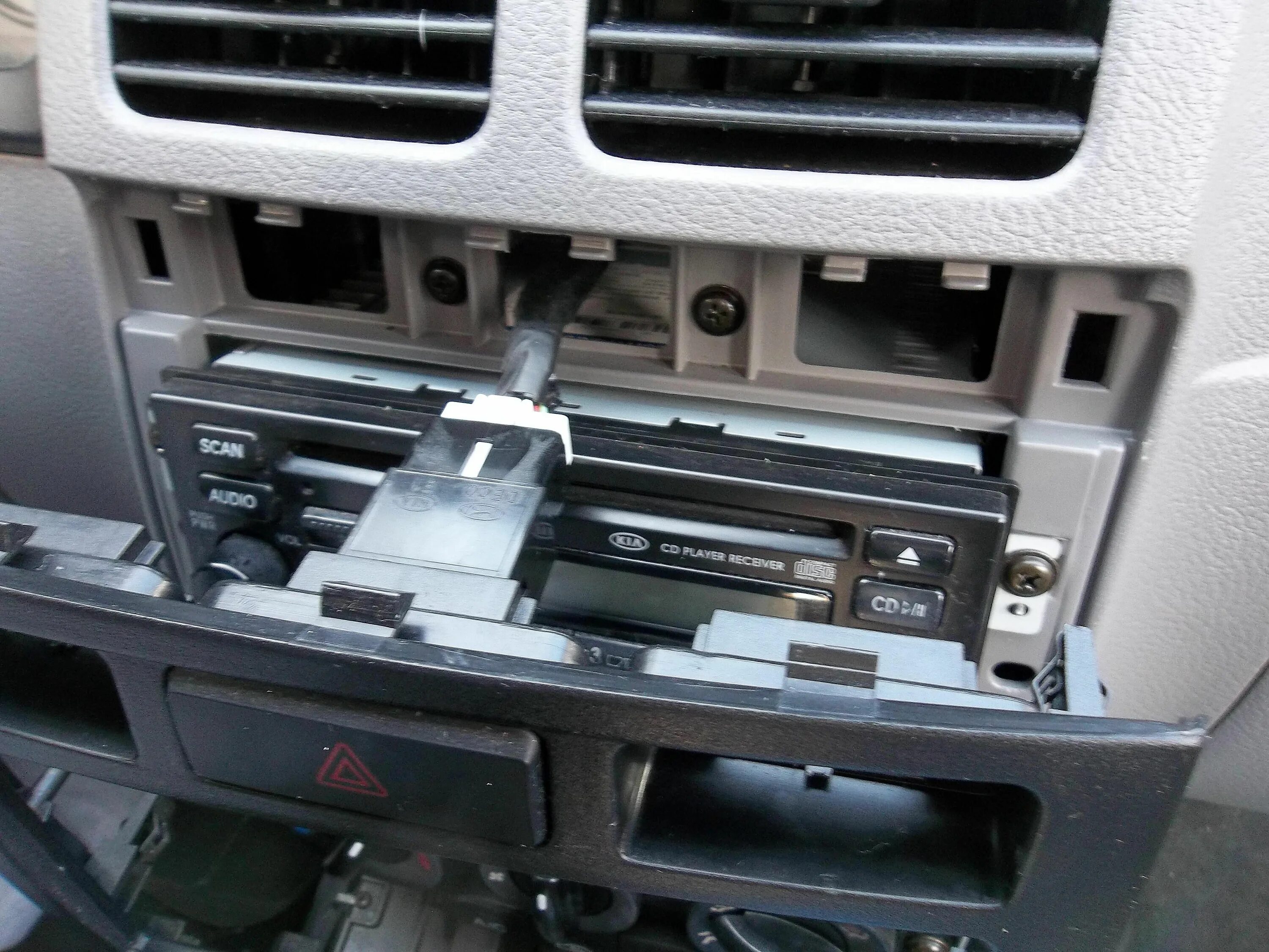 Поменять магнитолу местами. Поменять магнитолу местами. Поменять магнитолу местами. Поменять магнитолу местами. Поменять магнитолу местами.