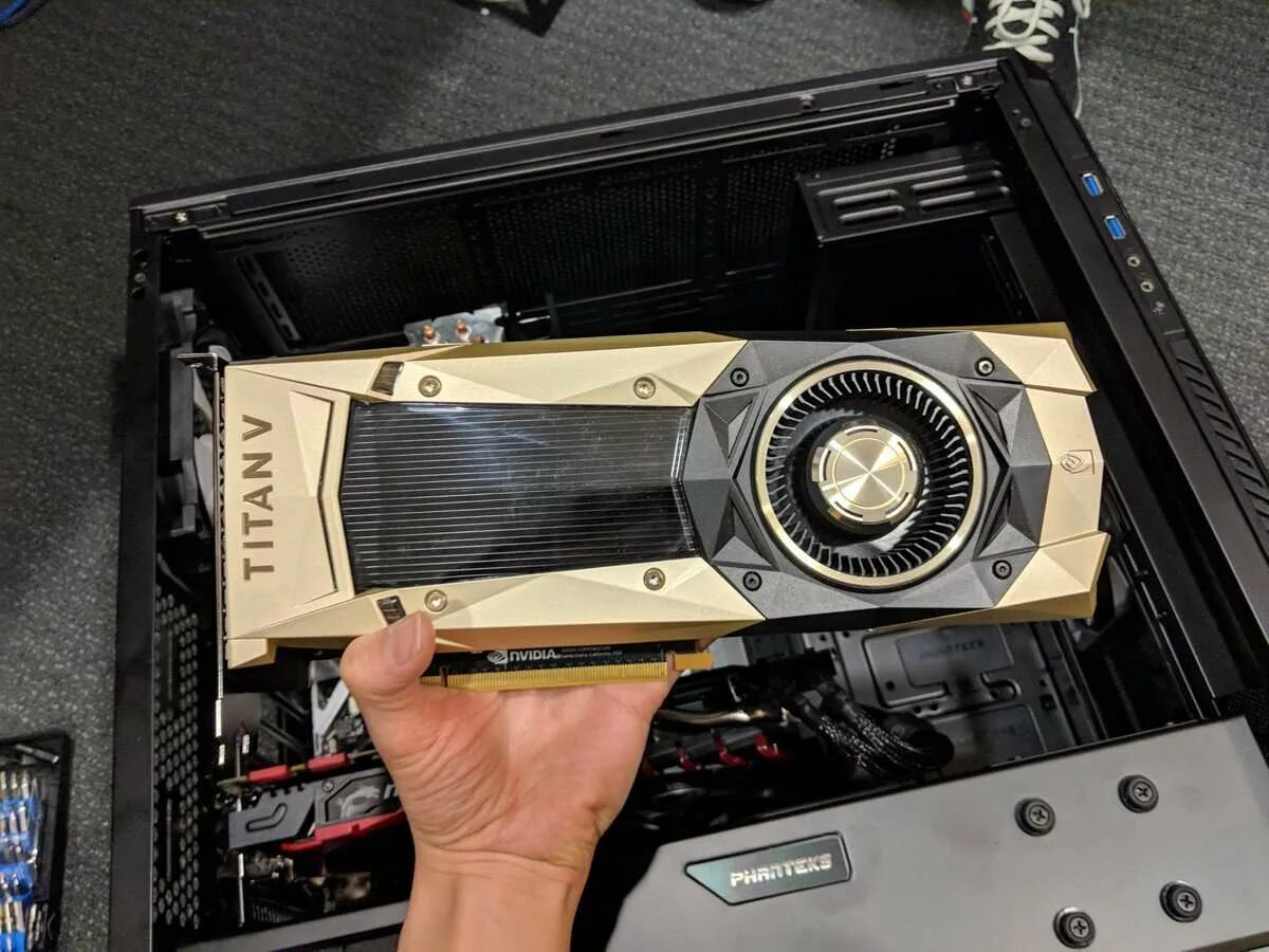 Geforce gtx 1070 драйвер windows 10. Geforce gtx titan v. nvidia geforce gtx titan v. nvidia titan 2025. видеокарта nvidia titan 2025.