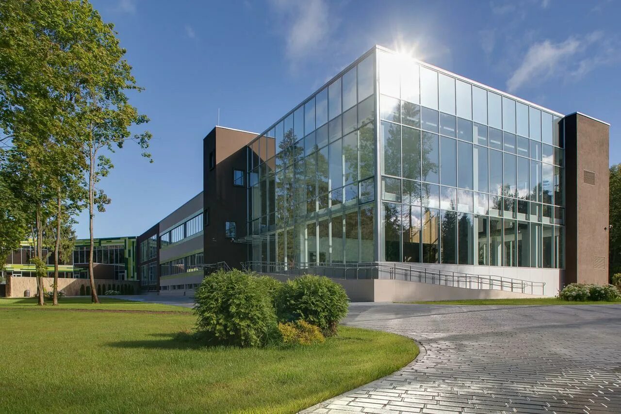 Verba mayr санаторий. Санаторий верба майер подмосковье. Австрийский центр здоровья verba mayr в пушкино. Австрийский оздоровительный центр verba mayr. Ресторан санаторий верба майер.