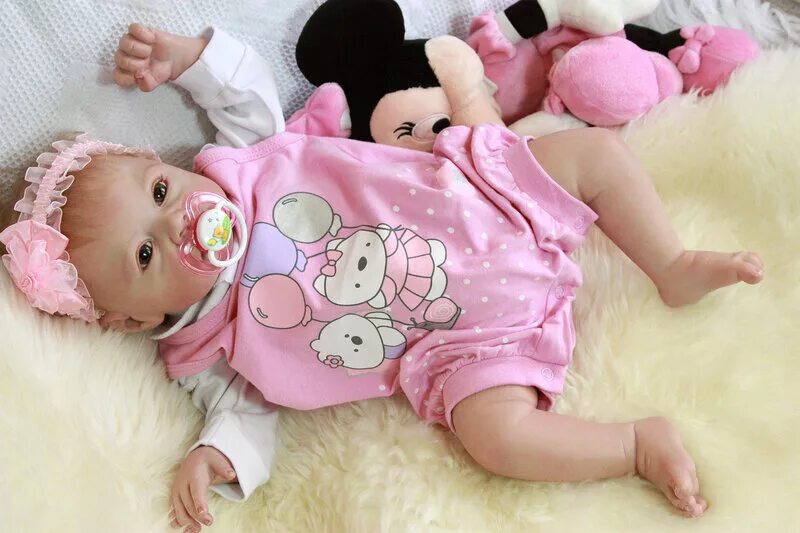 Реборны бу. Кукла реборн валберис кукла. Реборн кукла арабелла. Кукла реборн девочка 55 см силиконовая. Куклы реборн ип крутиков.