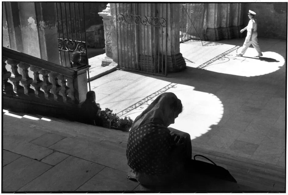 Henri cartier. Henri cartier. Анри картье-брессон фотографии. Анри картье брессон портреты. Брессон анри картье брессон.