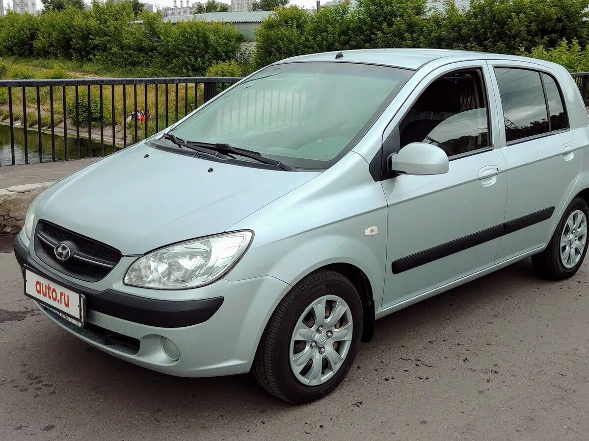 Продажа б у hyundai. Hyundai Getz. Хендай Гетц 1.4. Hyundai Getz новый 2010. Хендай Гетц 1.4 серебристый.