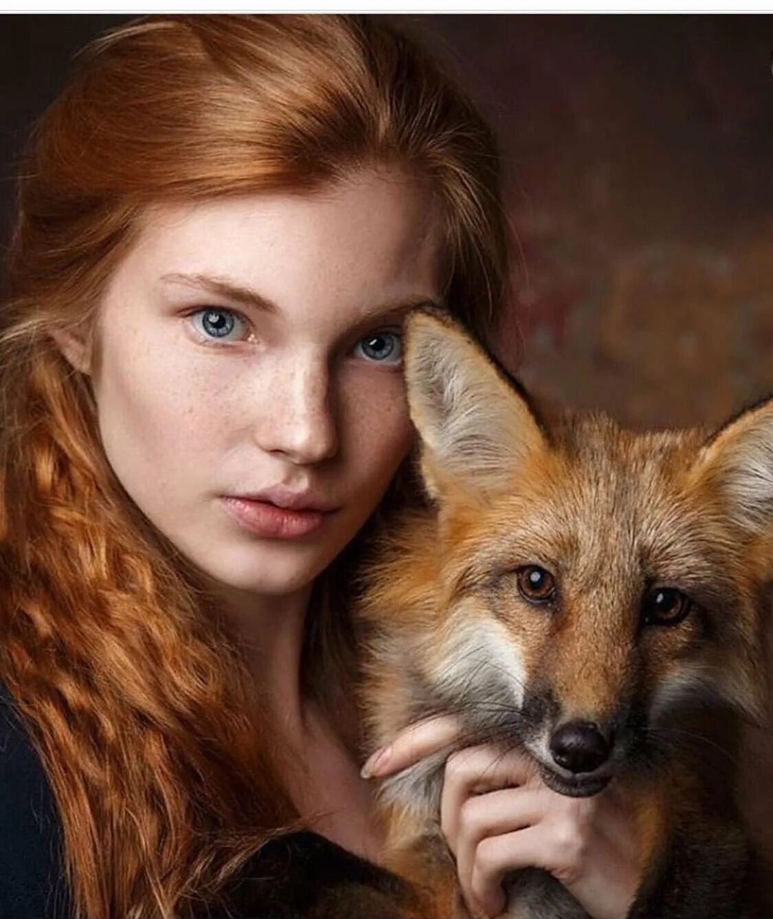 Женщина лиса. Девушка и лиса. Рыжая лиса. Образ лисы. Фотосессия с лисой.