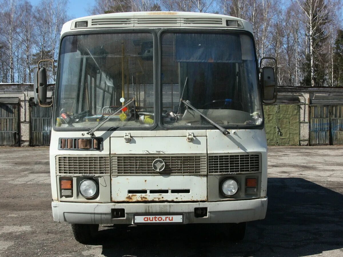 Автобус паз 2011. ПАЗ 3205 дизель. ПАЗ 3205 дизель механика. ПАЗ 3205 дизель 149лс. ПАЗ 2011 года.