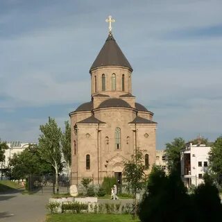 Чем отличается православная церковь от армянской