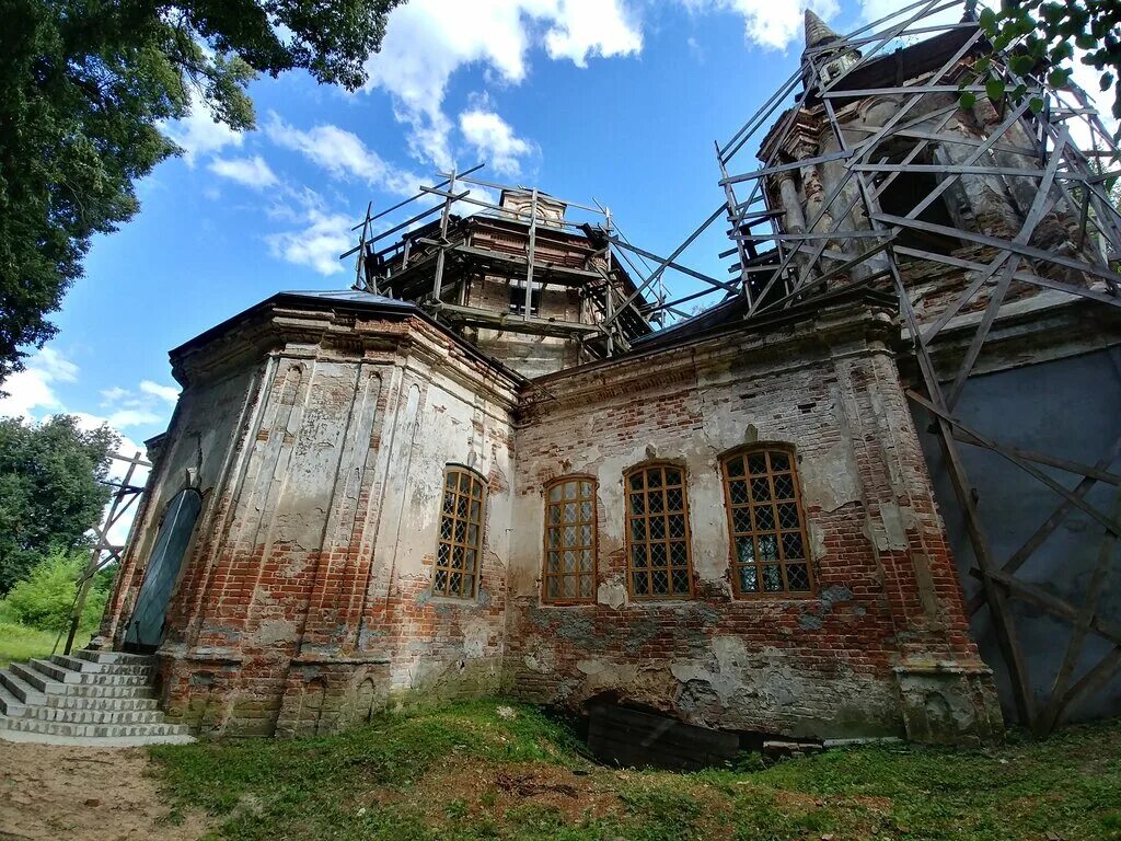 Коммуна брянская область. Брянская область Стародубский район храм Солова. Храм в с Солова Стародубского района. Солова Брянская область Стародубский район. Село Солова Стародубского района Брянской области.