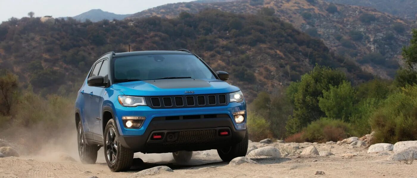 Jeep compass шины. Jeep compass 2025. jeep compass 2025 trailhawk. jeep compass trailhawk 2025. jeep compass latitude.