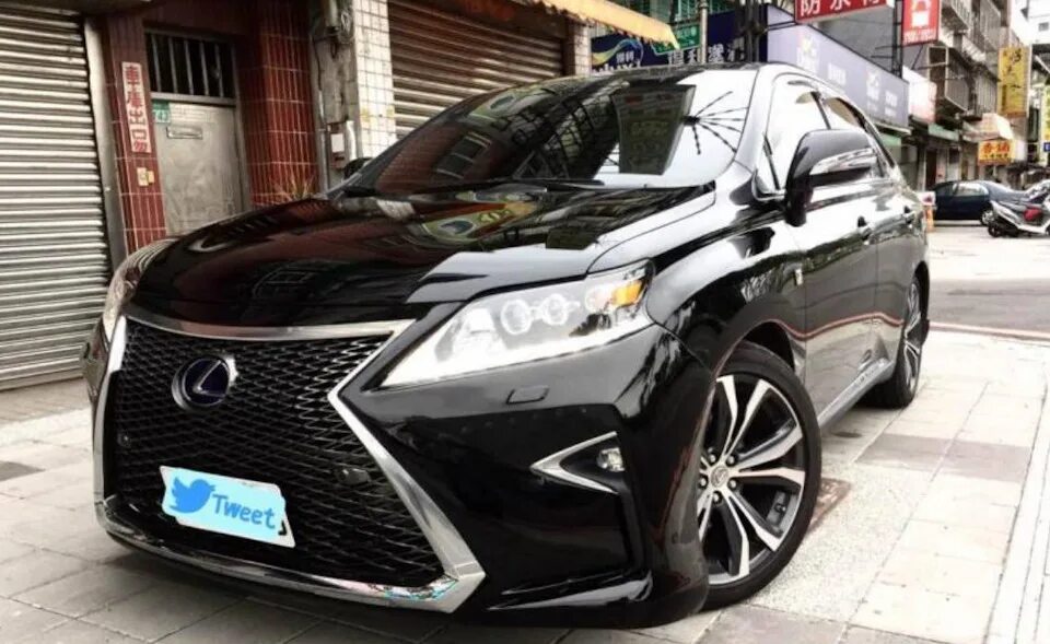 Лексус рх 350 тюнинг фото Lexus RX 270 в обвесе Aimgain из Индонезии Индонезия, Арсенал, Дом
