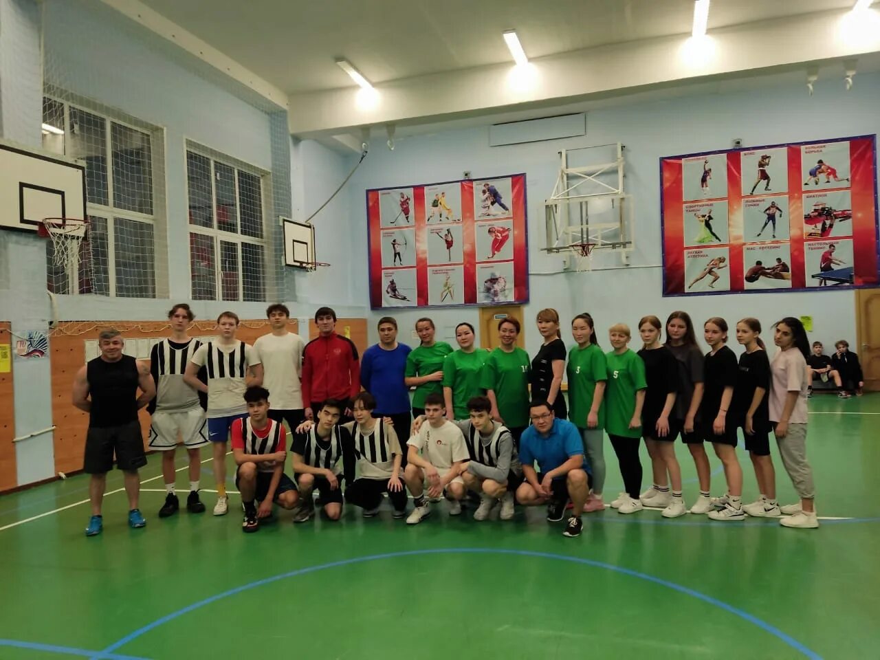 перетягивание каната соревнования. соревнования муниципальных служащих новопокровская. тимбилдинг для детей. регби 2016 рио де жанейро. соревнования между двумя командами.