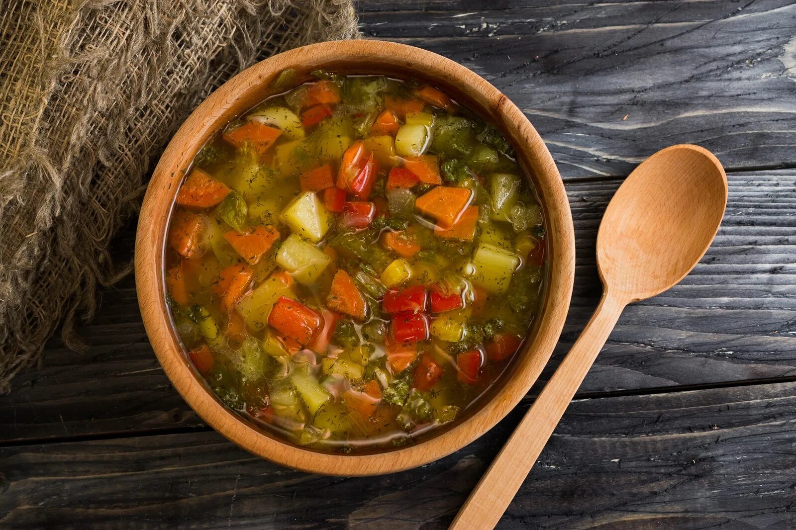 Овощной суп. Похлебка. Овощи для супа. Суп овощной щи.