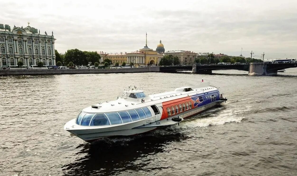 Метеор санкт-петербург петергоф кронштадт. Петергоф (дворцово-парковый ансамбль). Петергоф экспресс санкт петербург. Метеор гмз петергоф. Санкт-петербург адмиралтейская набережная петергоф экспресс.