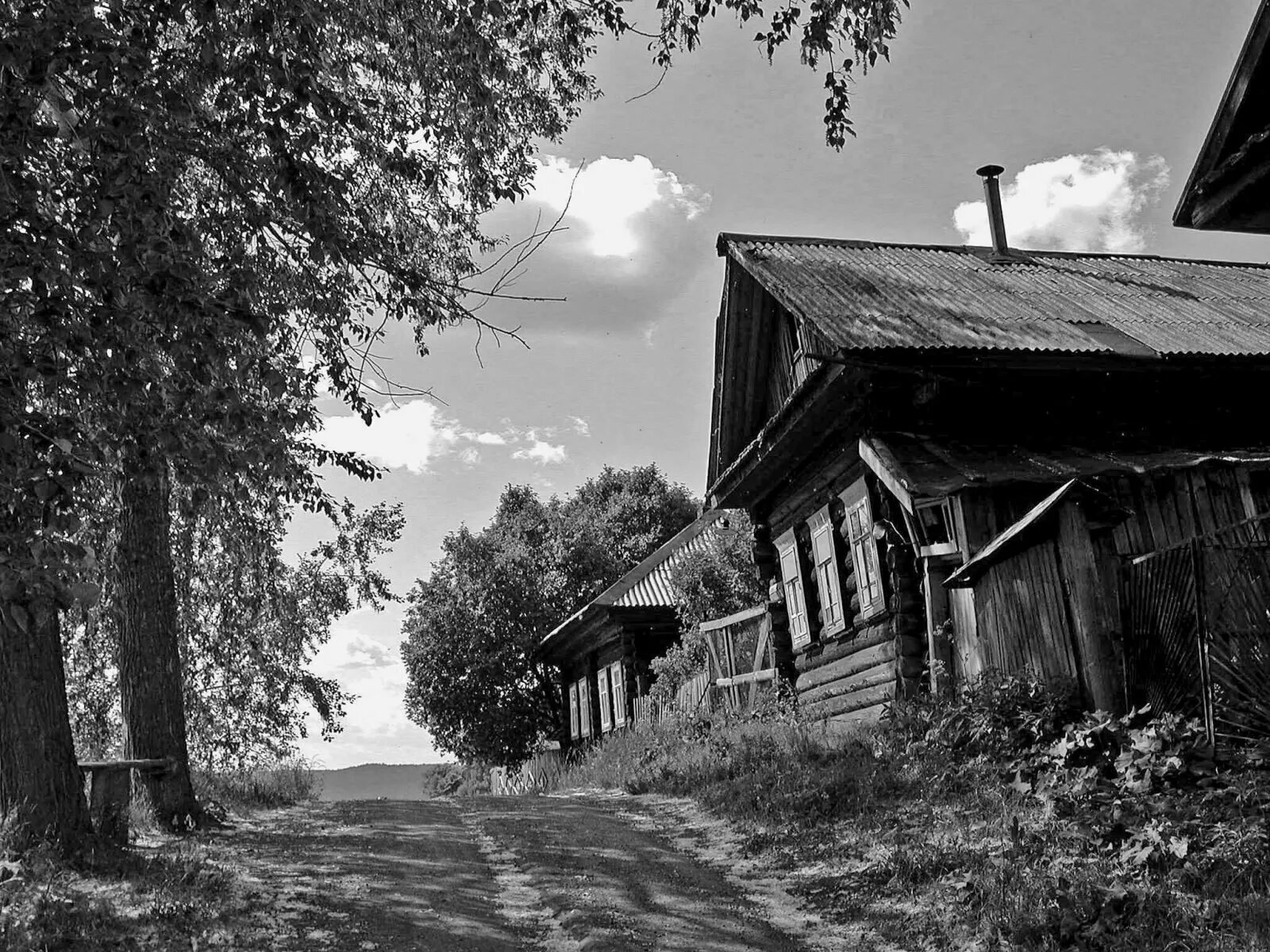 Деревенский домик. Старинная деревня. Старый дом. Старые дома.