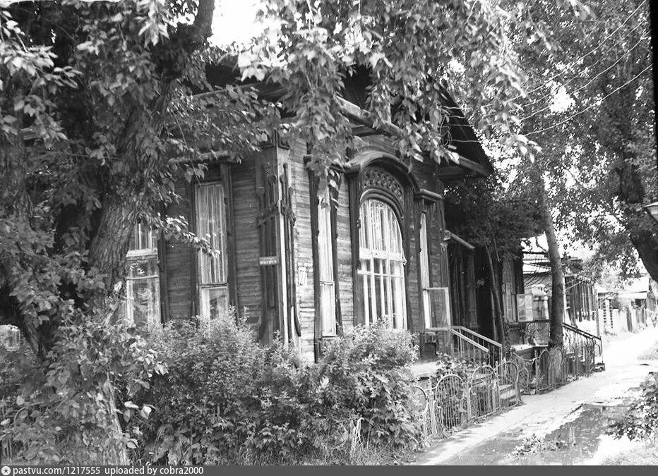 Ул февральской революции. Екатеринбург февральской революции 27. Ул февральской революции 27. Свердловск ул февральской революции. Свердловск ул февральской революции.