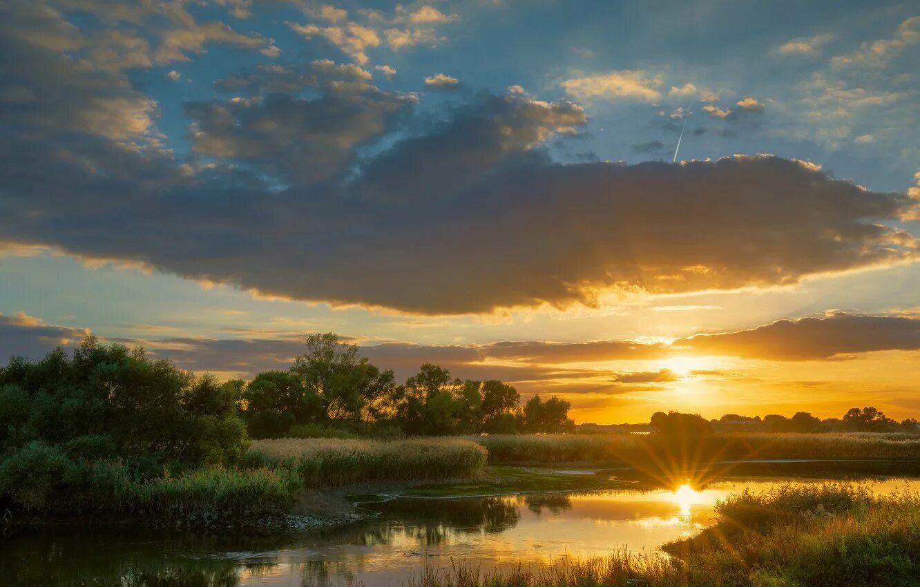 Рассвет гатчина. Рассвет кф. Рассвет кф. Красивый рассвет. Рассвет кф.