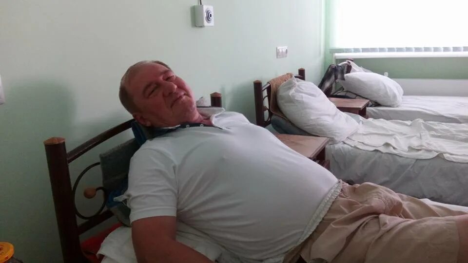 Психиатрическая больница стационар специализированного типа. Госпитализация в психиатрический стационар. принудительная госпитализация в психиатрический. буйный пациент в больнице.