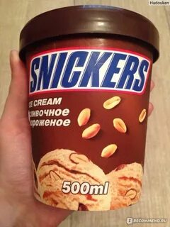 Мороженое сникерс в ведерке