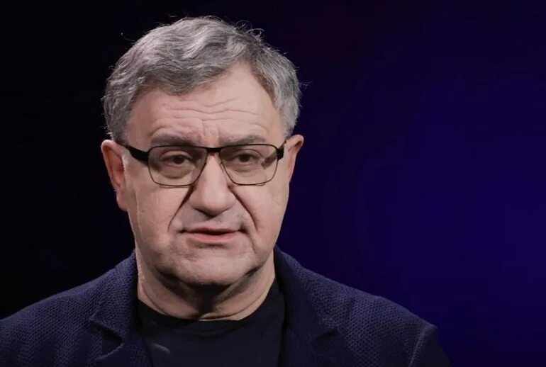 Является одним из ведущих мировым. Является одним из ведущих мировым