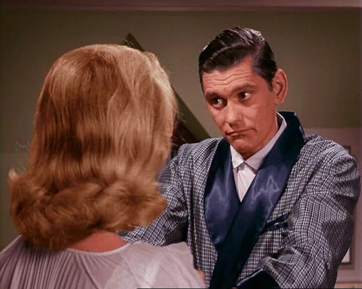 ты меня че приворожила что. ты меня че приворожила что. моя жена меня приворожила bewitched. ты меня че приворожила что. статус про номер телефона.