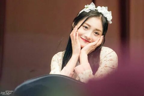 PRISTIN Kyulkyung Juju, Pinky, Crown Jewelry, Fashion, Moda, Fashion Styles...