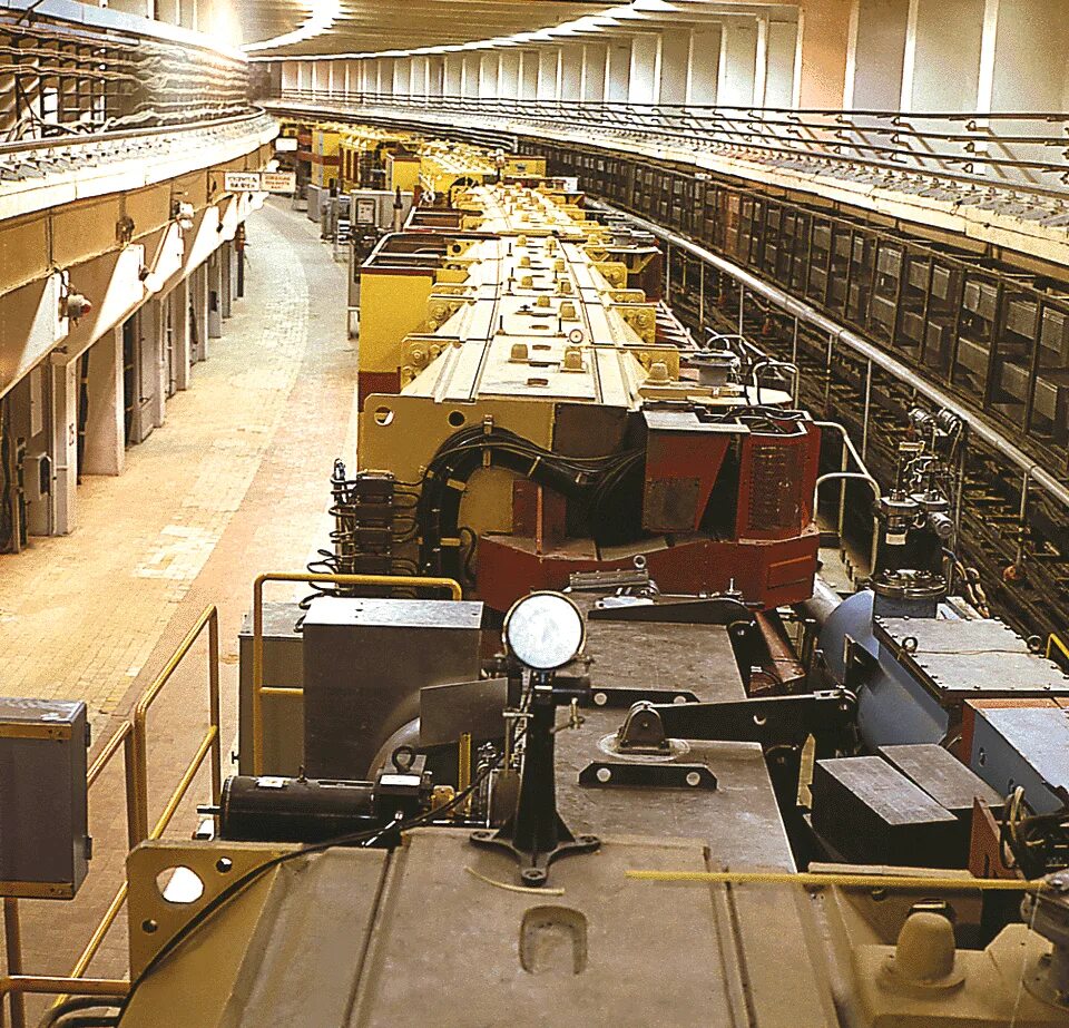 Ускоритель частиц. Протвино курчатовский. А. Институт ифвэ протвино. Логунова.