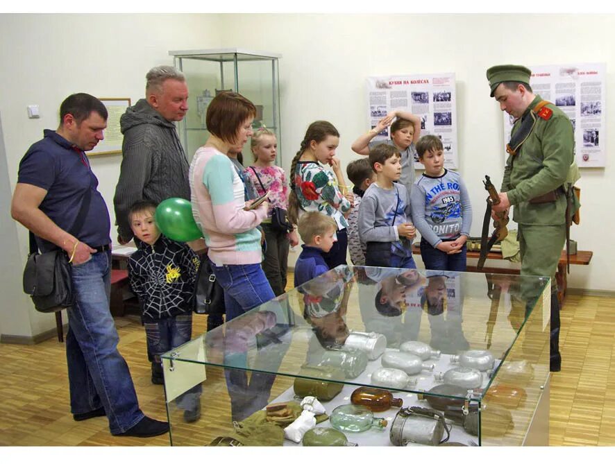школа 21 северодвинск музей. в музее школы номер 21 города северодвинска архангельской области. в музее школы 21 города северодвинска архангельской области. в музее школы 21 города северодвинска архангельской. музей школы 21 города северодвинска архангельской области описание.