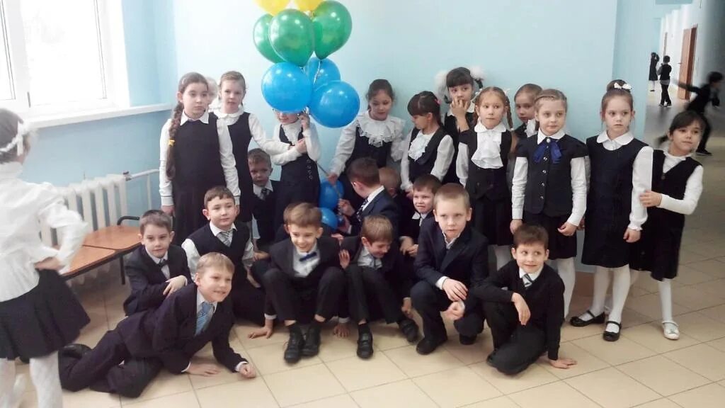 Лицей 12 ишимбай. Лицей 12 стерлитамак. лицей 12 люберцы выпуск 2018. моу лицей 4 люберцы 6 б класс. лицей 12 алейск.