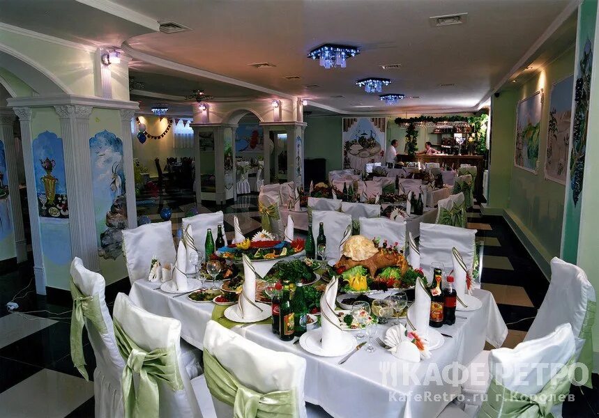 Kafe Retro, cafe, Astrakhan, Vorobyeva Drive, 12к1 - Yandex Maps