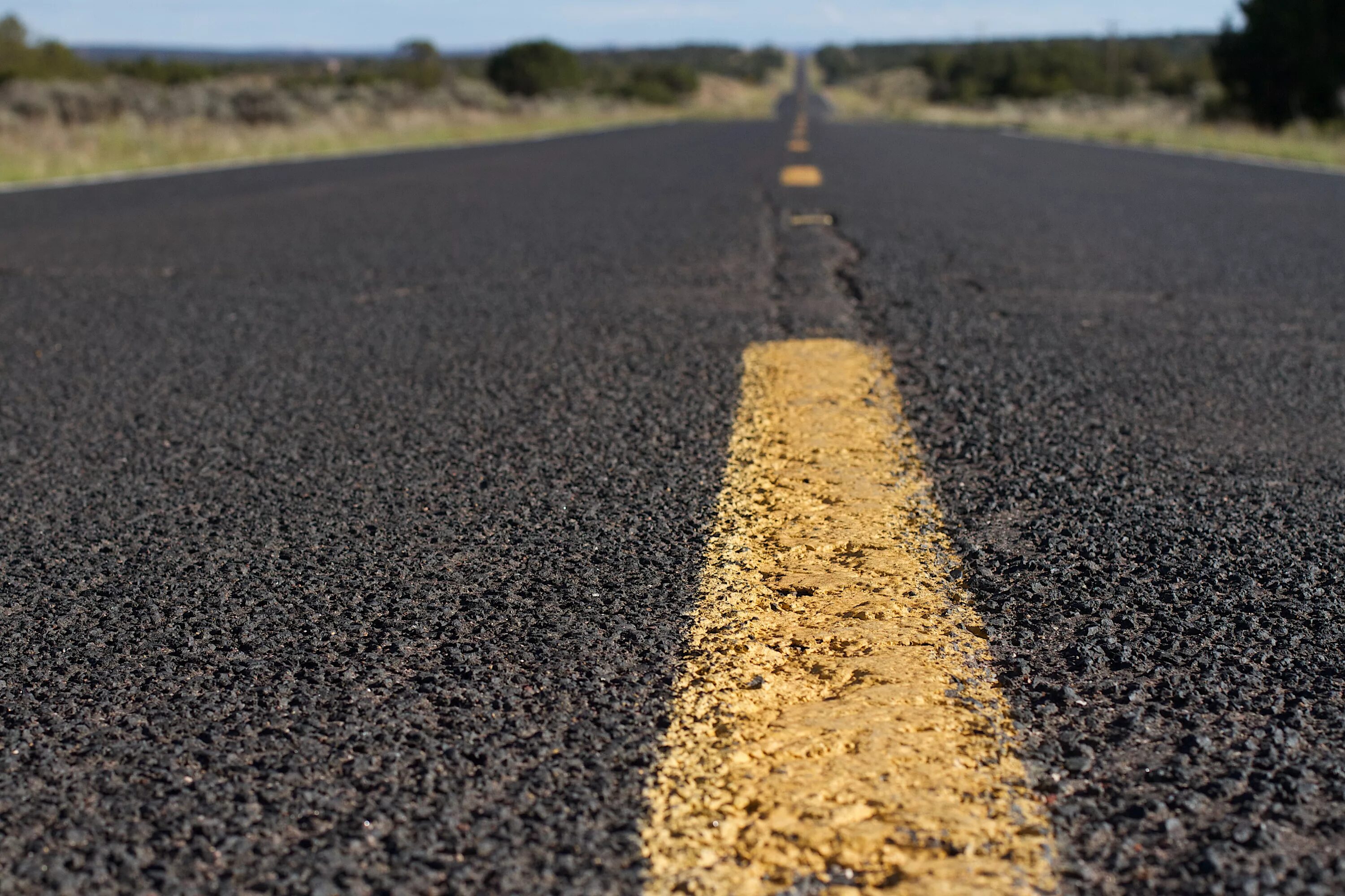 Песчаный асфальт. Дорога гравий. Освальт. Дороги из гравия. Road surface