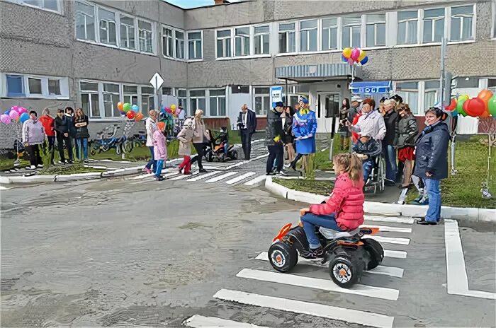 слабослышащие дети в школе. адаптация детей инвалидов. парки для людей с ограниченными возможностями. дети с ограниченными возможностями здоровья это дети. аппо курсы кафедра коррекционной педагогики.
