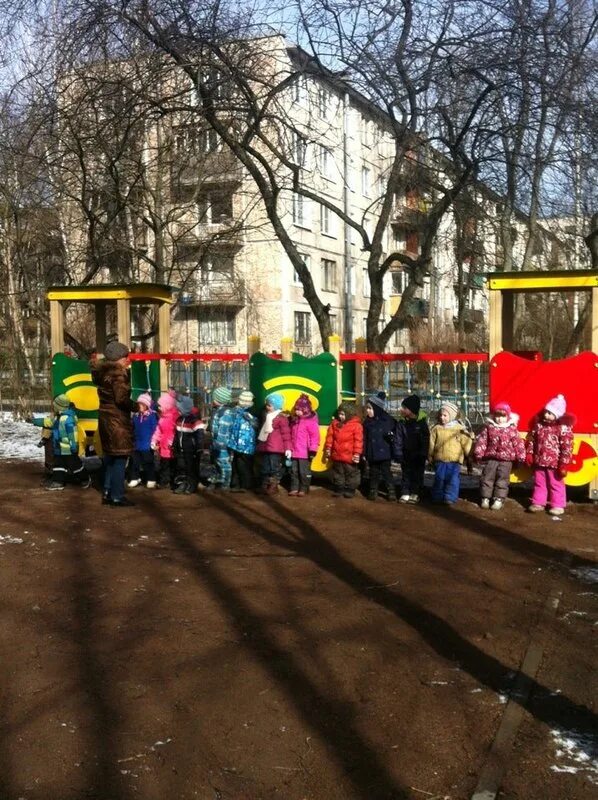 Московский 25 15. Детский сад 25 Московского района. В саду 25 детей 25 перчаток 250 пальчиков.