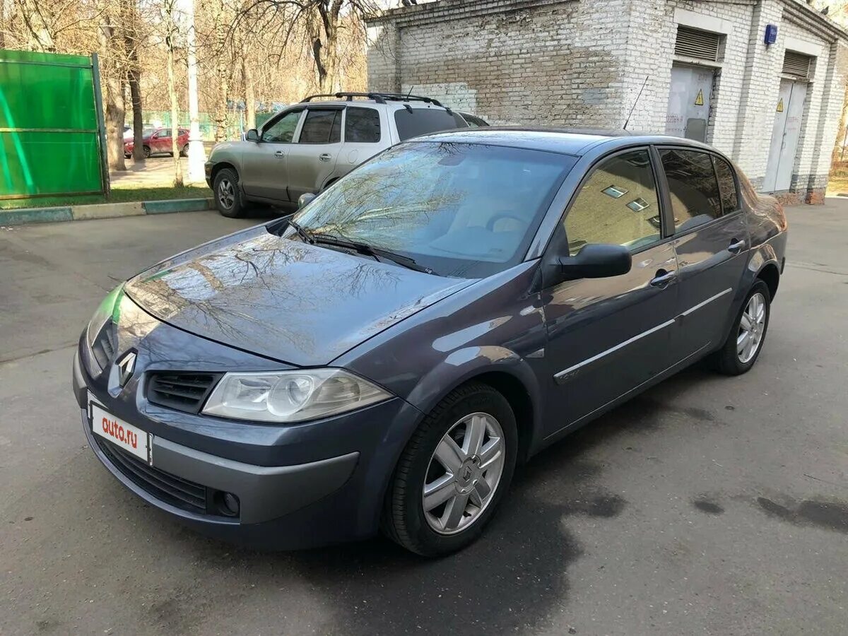 Рено меган 2 2006 год. Рено Меган 2 Рестайлинг 2006. Renault Megane II Рестайлинг 2006. Рено Меган 2 седан 2006. Рено Меган 2 Рестайлинг седан.