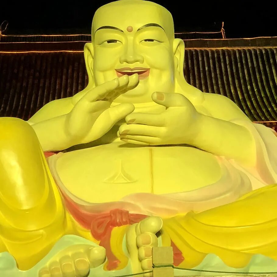 Буда гришна. Будда Шакьямуни в Китае. Будда лашаоси Китай. Будда и буддизм Китай. Будда в Тайване.
