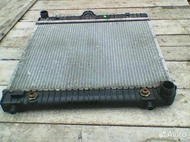 прокладка шланга системы охлаждения дискавери спорт 2017 года. Land rover range rover sport 2006. радиатор охлаждения range rover 2 4. радиатор рендж ровер спорт 3. радиатор рендж ровер спорт 3.