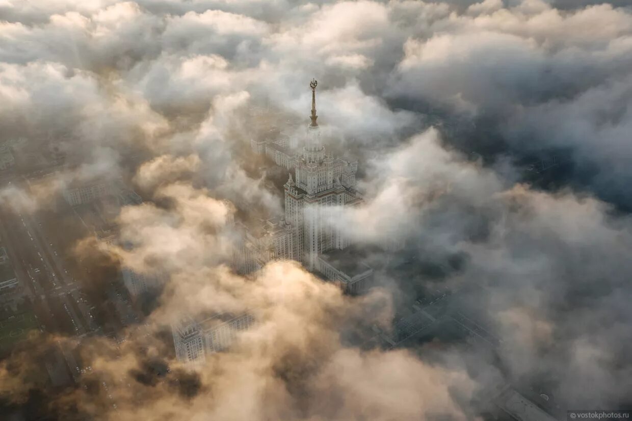 кучевые дождевые облака cumulonimbus. площадка туча. буря в вологде. грозные облака. воронеж тучи.
