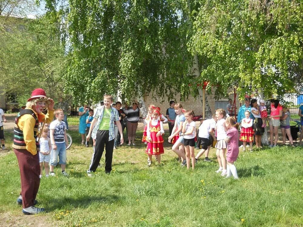 Поселок берды. Берды оренбург. Бёрды оренбург. Поселок берды. Берды новости.