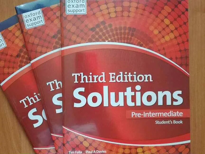 Solutions pre intermediate 3rd edition students book. Solutions pre-Intermediate 3nd Edition Audio. Solutions pre-Intermediate 3rd Edition.