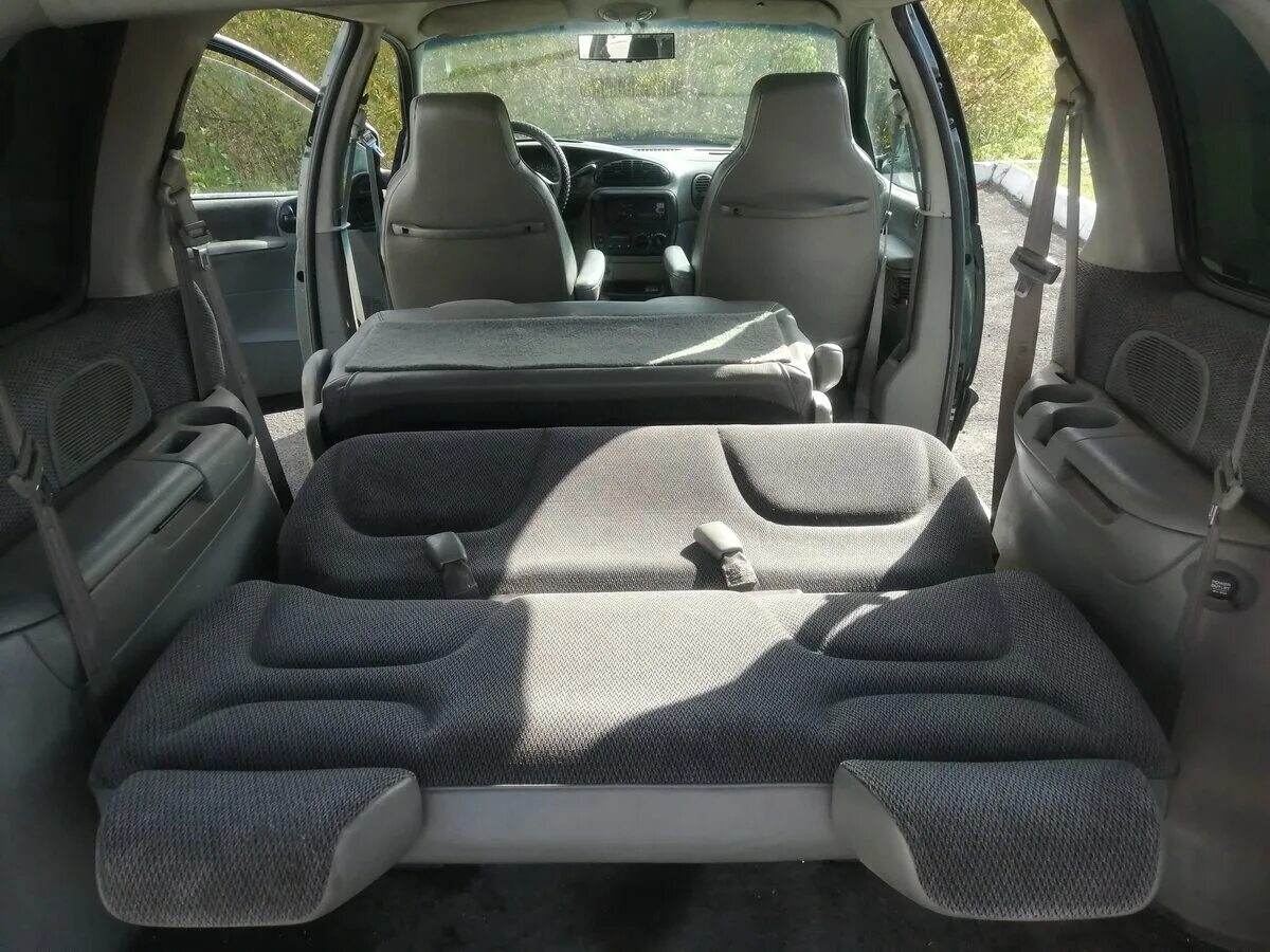 сиденья на додж караван 2001 год. среднее сиденье додж караван 4. поворотное сиденье додж караван. Dodge caravan 2004. Dodge ram 2006 водительское сидение.