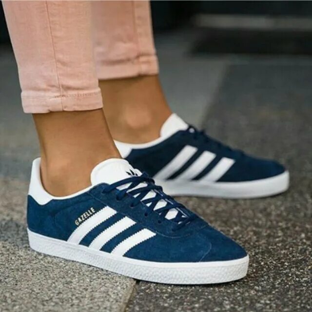 Adidas gazelle купить в москве. Adidas Gazelle. Адидас газели 2. Adidas Gazelle 2014. Адидас газели 2023.