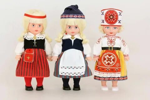 Куклы в национальных костюмах
