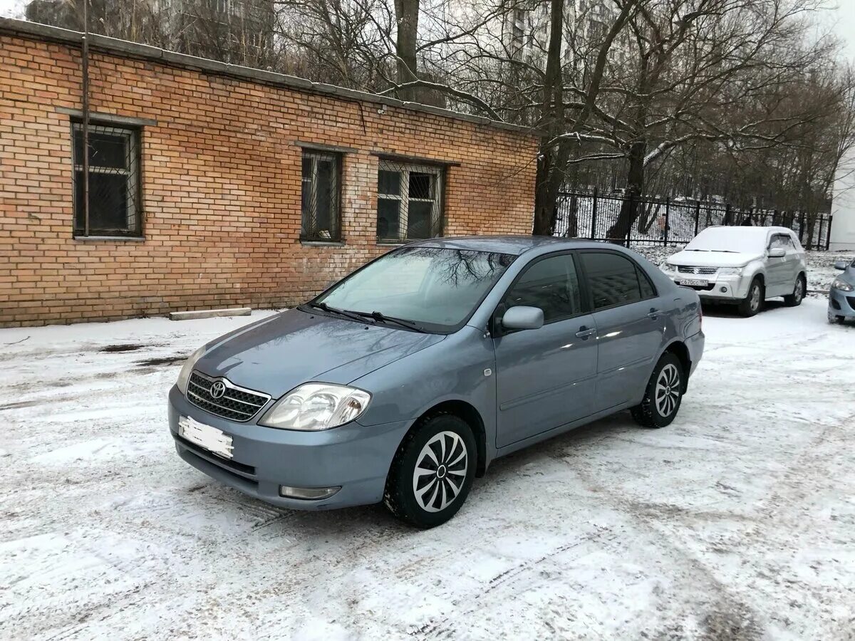 Королла 2003 купить. Toyota Corolla e120 2003. Тойота Королла 2003 хэтчбек. Тойота Corolla 2003 года. Тойота Королла Хэтчбэк 2003 год.