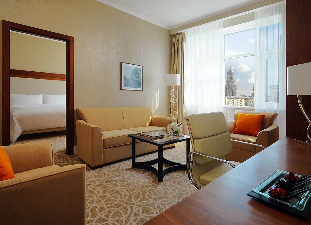 москва, марриотт новый арбат (ул. отель marriott в москве новый арбат. звезды арбата отель марриотт. отель marriott в москве новый арбат. гостиница марриотт москва новый арбат.