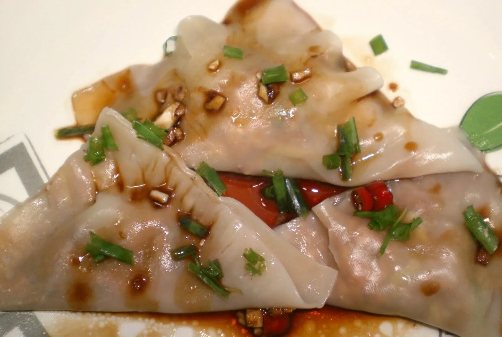 Бораки армянские. Бараки блюдо. Армянские бораки бораки армянские. Китайская кухня блюда десерты. Вонтоны (китайские клецки).