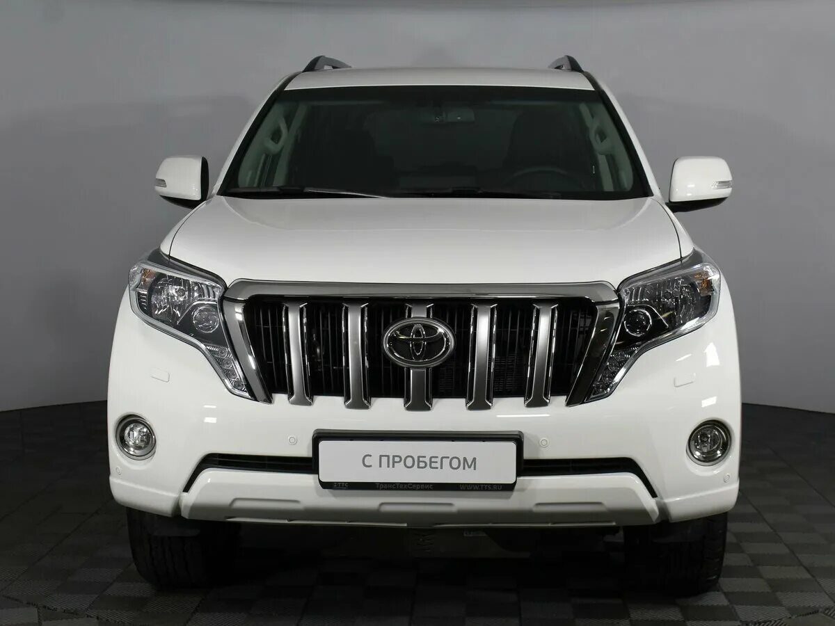 Купить прадо 150 в спб. Toyota Land Cruiser Prado 2015. Toyota Land Cruiser Prado 150 2015. Прадо 150 белый 2015. Тойота Прадо 150 белый.