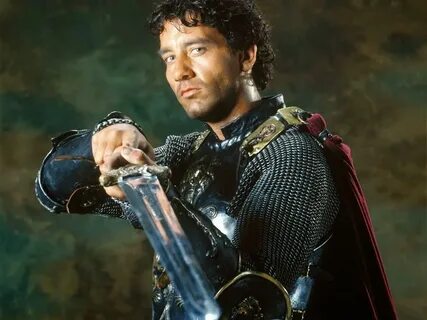 King arthur a loyal husband