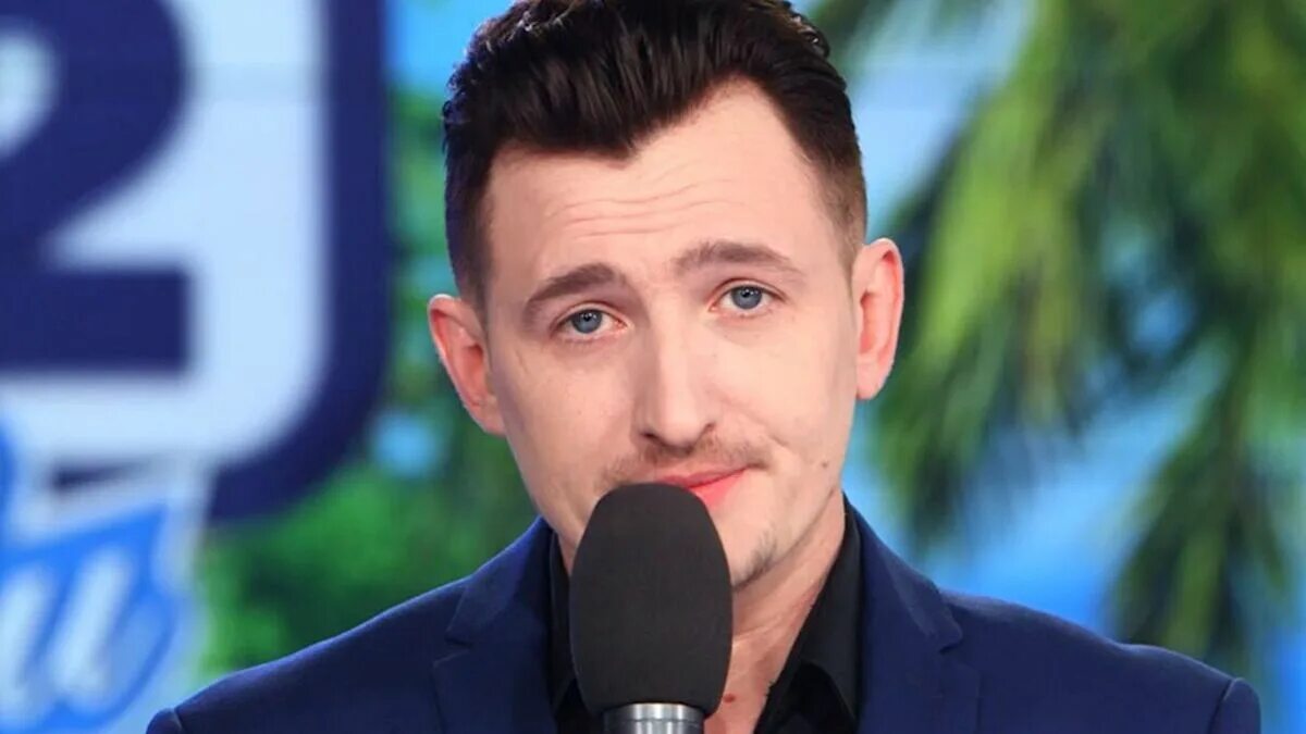 Кадони шоу последний выпуск. Кадони шоу последний выпуск. Кадони. Влад кадони камеди клаб. Кадони шоу последний выпуск.