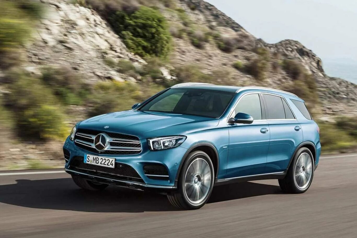 Mercedes новый цена. Мерседес GLC 2019. GLE Mercedes Benz 2023. Новый Мерседес GLE 2023. Mercedes Benz GLK 2020.