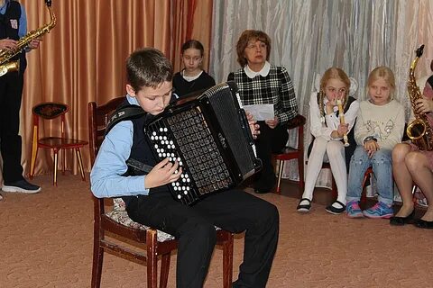 Учащихся музыкальная школа