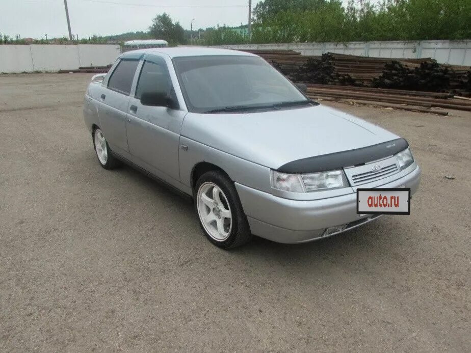 Ваз 2110 цвет кристалл. Ваз 2110 2001 года новый. Ваз 2110 2000. Ваз 2110 красноярск. Ваз 2110 красноярск.