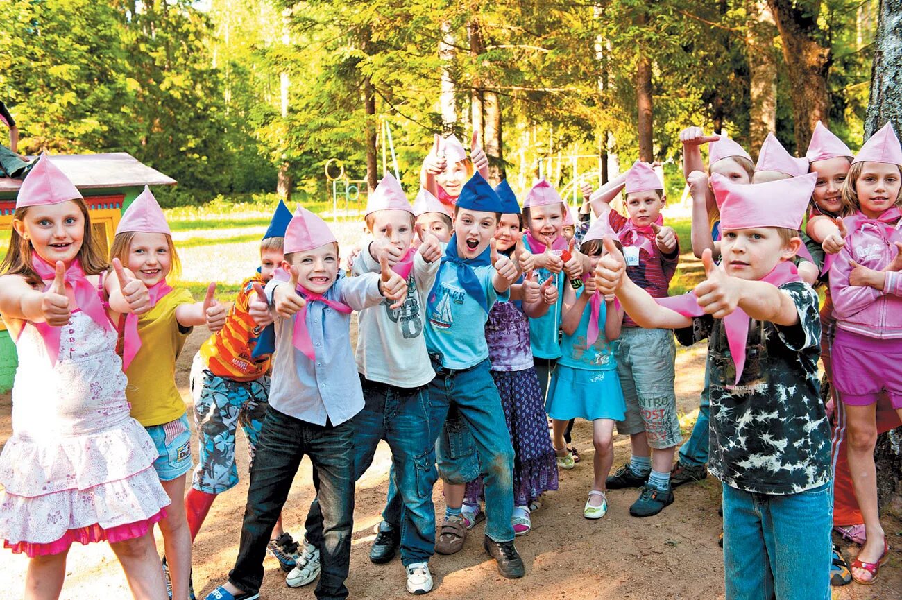 600 дол. Орлёнок детский лагерь Верхнеяркеево. Дети в лагере. Летний лагерь. Детский лагерь фотографии.